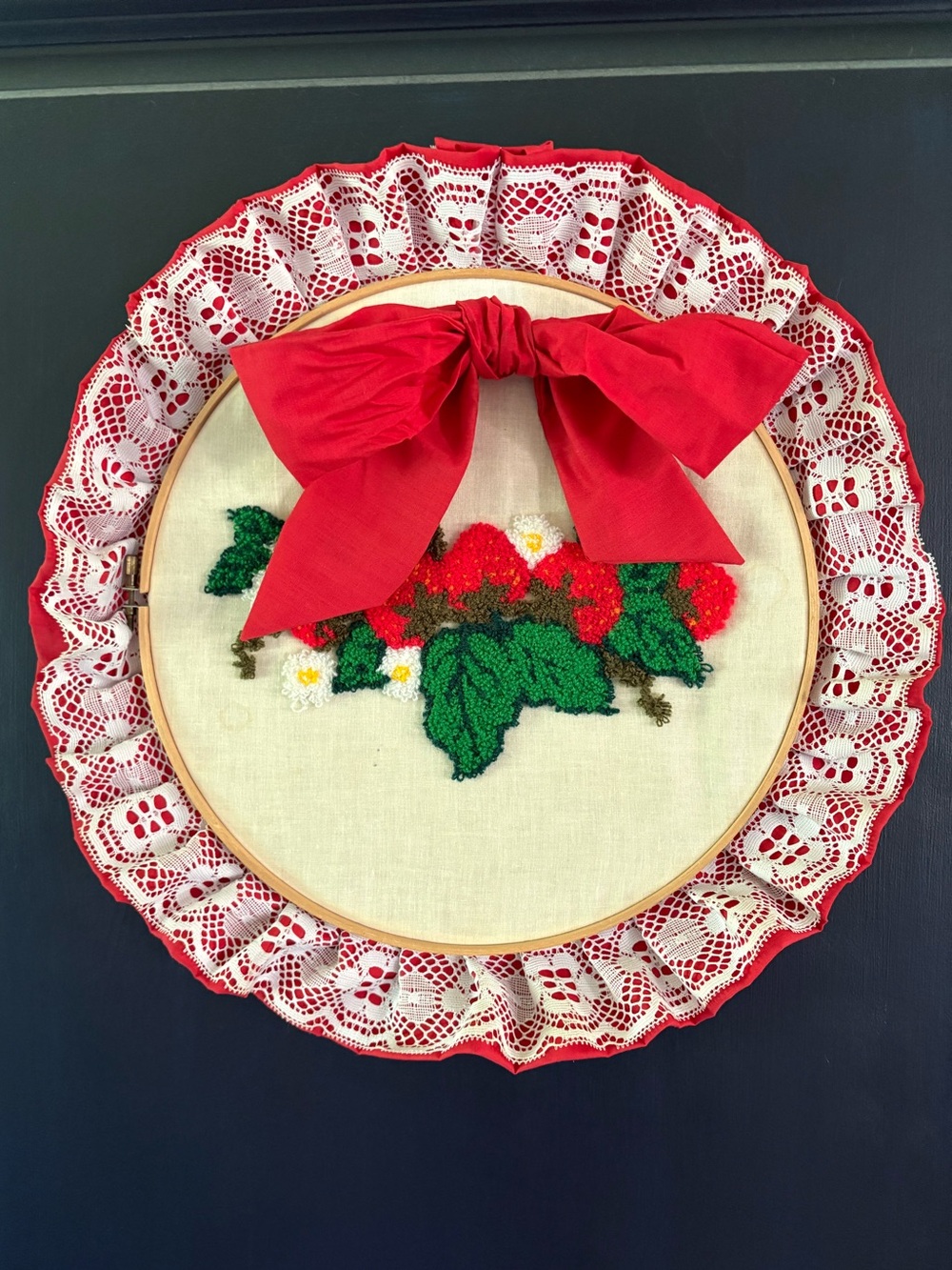 Vintage Handcrafted Punch Needle Strawberry Wall Hanging Lace Ruffle Red Bow